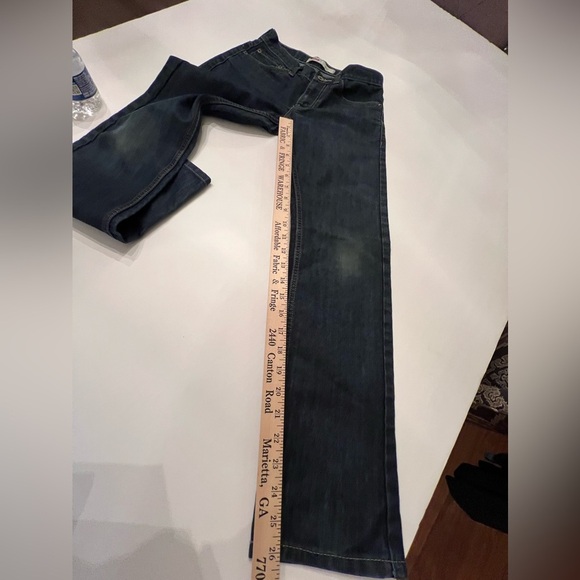 LEVI’S 511 SLIM BOYS JEANS REG SIZE 14
27” WAIST. 27” LENGTH - Picture 5 of 8